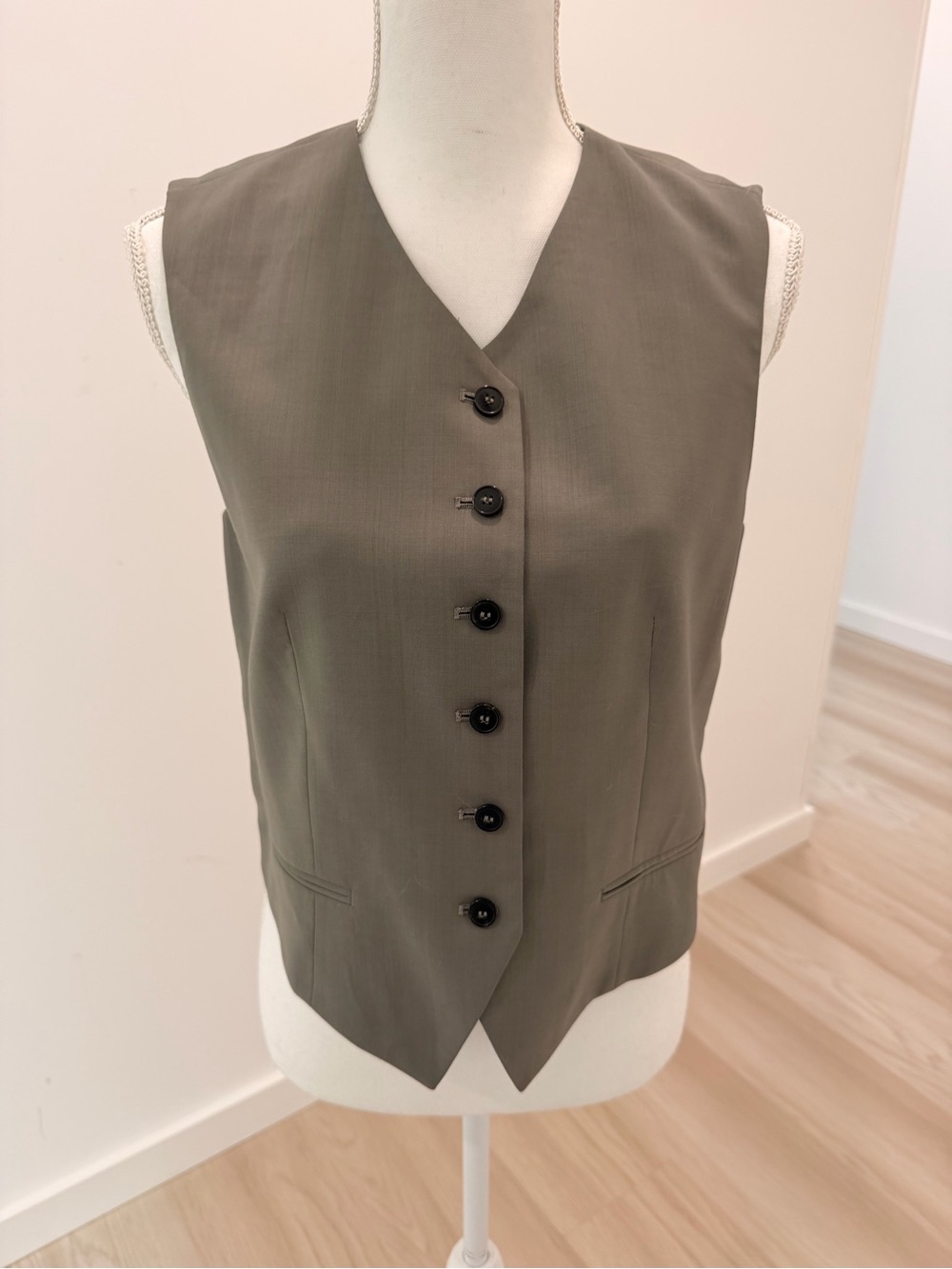 Zara Classic Tailored Women's Vest in Grey Size S
